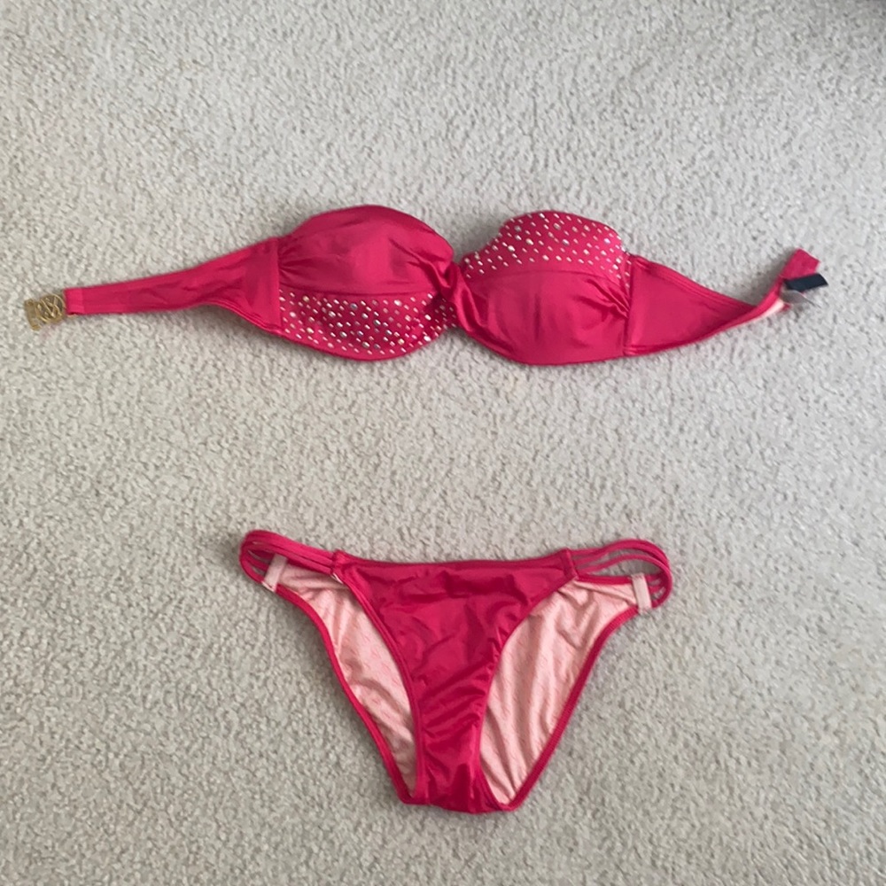 pink bikini